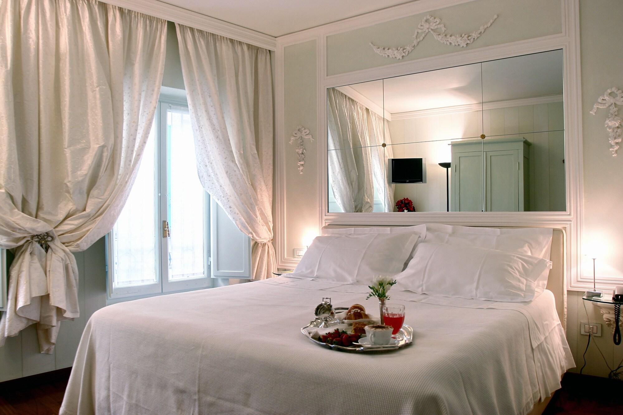 Residenza d'Epoca Campo Regio Relais Bed and Breakfast Siena Buitenkant foto