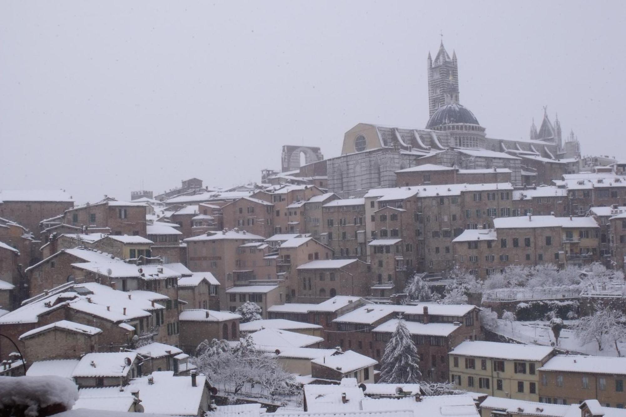 Residenza d'Epoca Campo Regio Relais Bed and Breakfast Siena Buitenkant foto