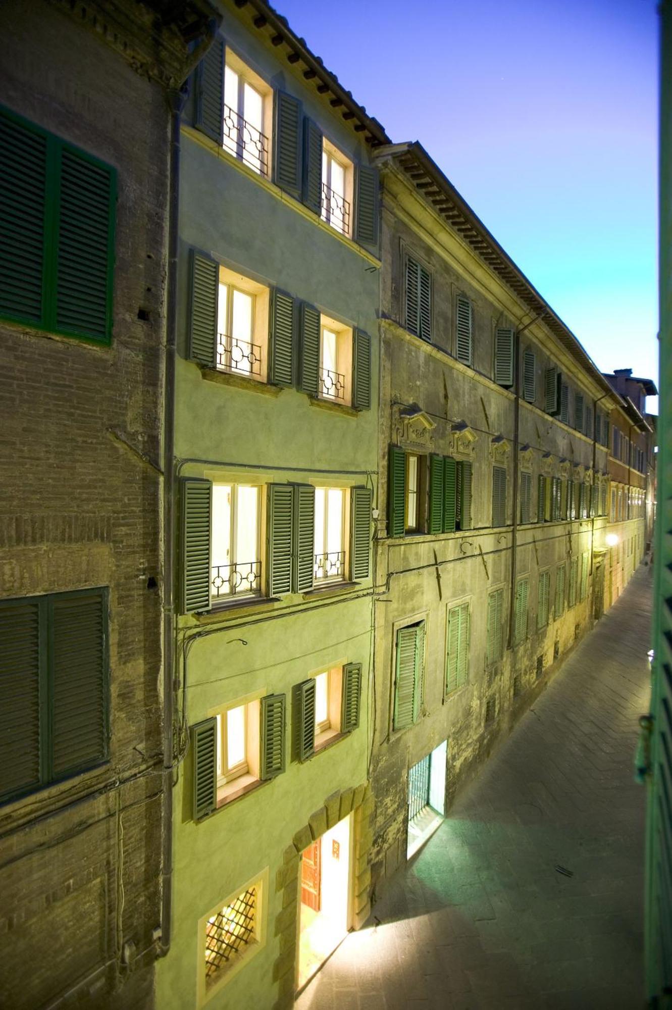 Residenza d'Epoca Campo Regio Relais Bed and Breakfast Siena Buitenkant foto