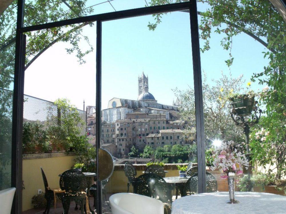 Residenza d'Epoca Campo Regio Relais Bed and Breakfast Siena Buitenkant foto